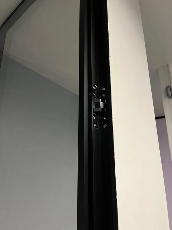 نحوه نصب چهارچوب درب فریم لس