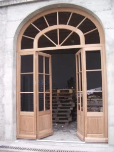 درب چوبی سنتی